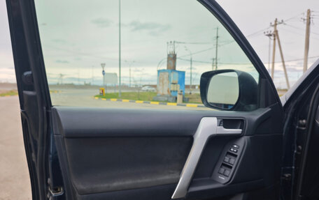 Toyota Land Cruiser Prado 150 рестайлинг 2, 2017 год, 4 200 000 рублей, 14 фотография