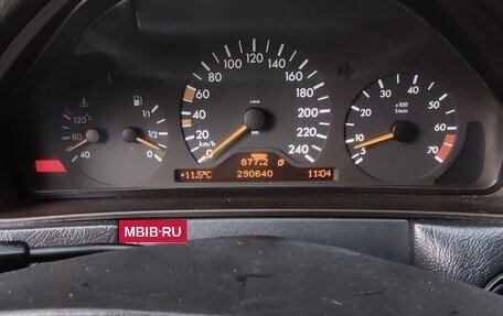 Mercedes-Benz E-Класс, 1999 год, 800 000 рублей, 2 фотография