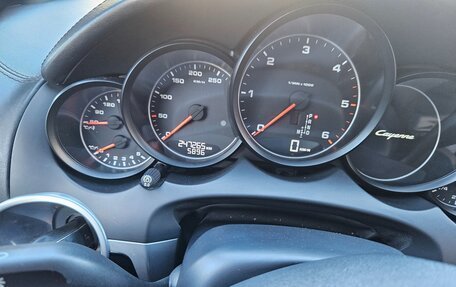 Porsche Cayenne III, 2014 год, 2 650 000 рублей, 2 фотография