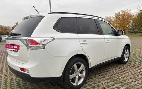 Mitsubishi Outlander III рестайлинг 3, 2012 год, 1 150 000 рублей, 4 фотография