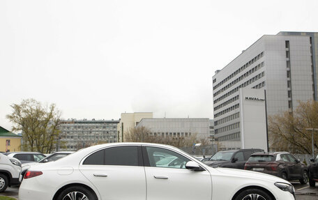 Mercedes-Benz E-Класс, 2025 год, 6 700 000 рублей, 3 фотография