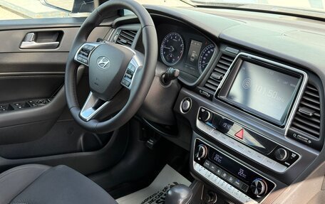 Hyundai Sonata VII, 2017 год, 1 627 000 рублей, 10 фотография