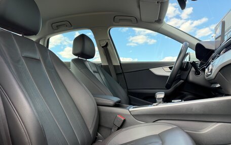 Audi A4, 2019 год, 2 747 000 рублей, 7 фотография