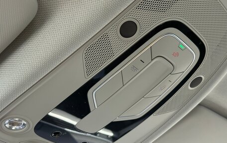 Audi A4, 2019 год, 2 747 000 рублей, 15 фотография