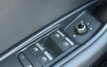 Audi A4, 2019 год, 2 747 000 рублей, 20 фотография