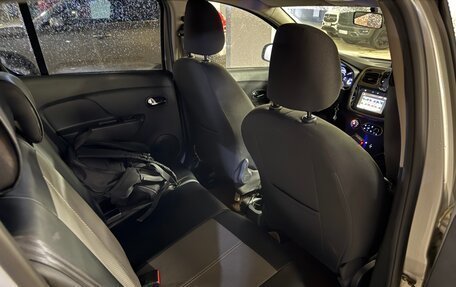 Renault Sandero II рестайлинг, 2019 год, 1 200 000 рублей, 9 фотография