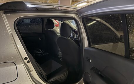 Renault Sandero II рестайлинг, 2019 год, 1 200 000 рублей, 10 фотография