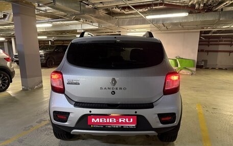 Renault Sandero II рестайлинг, 2019 год, 1 200 000 рублей, 5 фотография