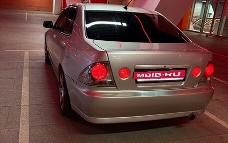 Toyota Altezza, 2000 год, 1 250 000 рублей, 5 фотография