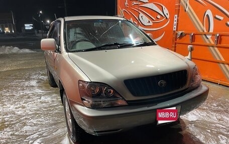 Toyota Harrier, 1998 год, 505 000 рублей, 1 фотография