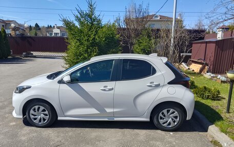 Toyota Yaris, 2020 год, 1 270 000 рублей, 4 фотография