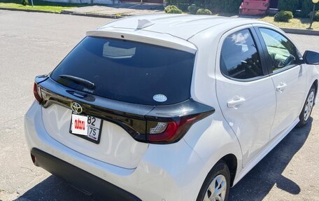 Toyota Yaris, 2020 год, 1 270 000 рублей, 5 фотография