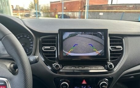 Hyundai Solaris II рестайлинг, 2021 год, 1 700 000 рублей, 9 фотография