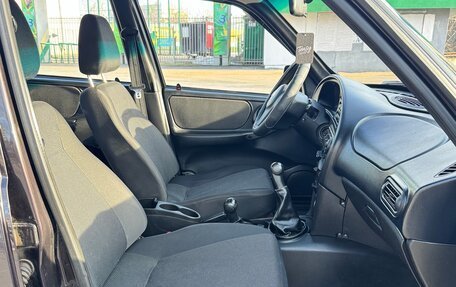 Chevrolet Niva I рестайлинг, 2013 год, 615 000 рублей, 17 фотография