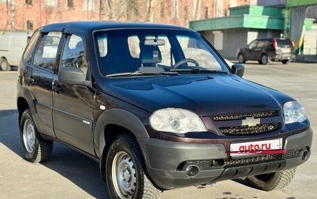 Chevrolet Niva I рестайлинг, 2013 год, 615 000 рублей, 4 фотография