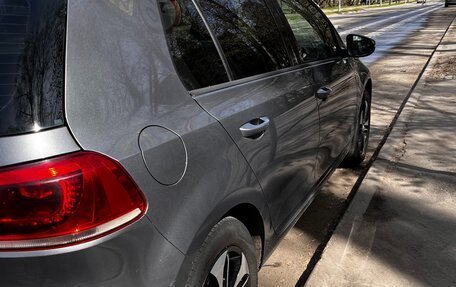 Volkswagen Golf VI, 2012 год, 1 200 000 рублей, 2 фотография