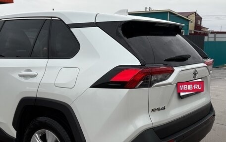 Toyota RAV4, 2019 год, 3 550 000 рублей, 4 фотография