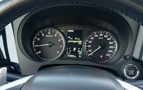 Mitsubishi Outlander III рестайлинг 3, 2014 год, 1 920 000 рублей, 8 фотография