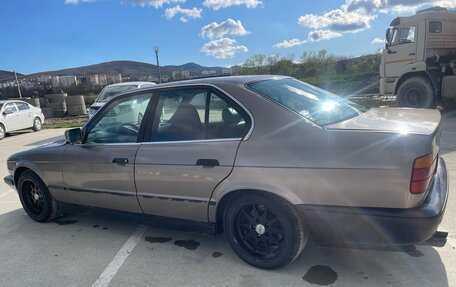 BMW 5 серия, 1990 год, 385 000 рублей, 7 фотография