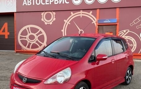 Honda Jazz I рестайлинг, 2006 год, 450 000 рублей, 2 фотография