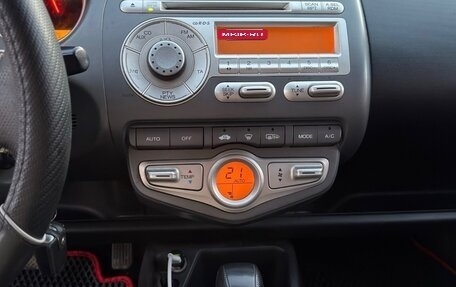 Honda Jazz I рестайлинг, 2006 год, 450 000 рублей, 6 фотография