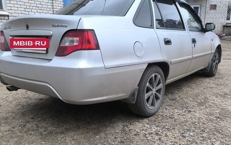 Daewoo Nexia I рестайлинг, 2011 год, 260 000 рублей, 4 фотография