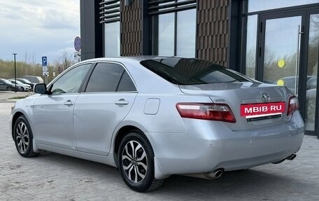 Toyota Camry, 2008 год, 920 000 рублей, 3 фотография