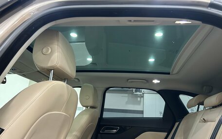 Jaguar F-Pace, 2016 год, 2 590 000 рублей, 23 фотография