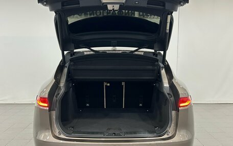 Jaguar F-Pace, 2016 год, 2 590 000 рублей, 30 фотография