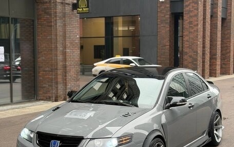 Honda Accord VII рестайлинг, 2004 год, 800 000 рублей, 1 фотография