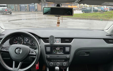 Skoda Octavia, 2015 год, 1 700 000 рублей, 9 фотография