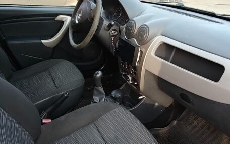 Renault Logan I, 2011 год, 200 000 рублей, 7 фотография