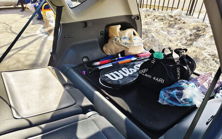 Toyota Prius Alpha I (ZVW40/41), 2011 год, 1 350 000 рублей, 10 фотография