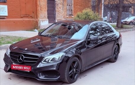 Mercedes-Benz E-Класс, 2013 год, 2 000 000 рублей, 4 фотография