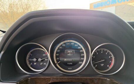 Mercedes-Benz E-Класс, 2013 год, 2 000 000 рублей, 12 фотография