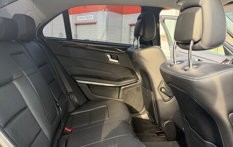 Mercedes-Benz E-Класс, 2013 год, 2 000 000 рублей, 15 фотография