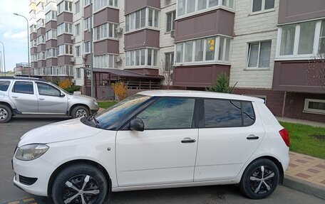 Skoda Fabia II, 2012 год, 600 000 рублей, 3 фотография