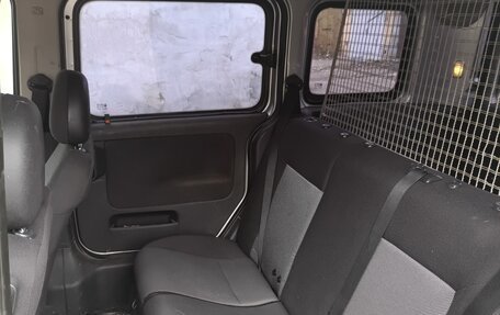 Opel Combo C, 2008 год, 450 000 рублей, 8 фотография