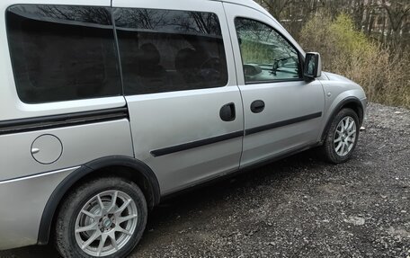Opel Combo C, 2008 год, 450 000 рублей, 13 фотография