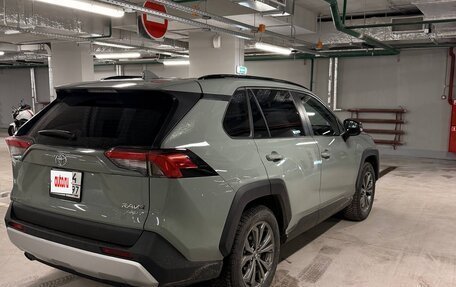 Toyota RAV4, 2025 год, 4 100 000 рублей, 7 фотография