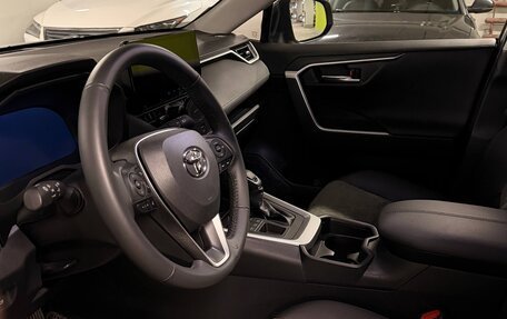 Toyota RAV4, 2025 год, 4 100 000 рублей, 12 фотография