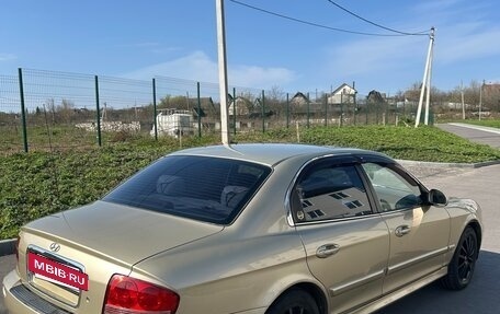 Hyundai Sonata IV рестайлинг, 2002 год, 370 000 рублей, 3 фотография
