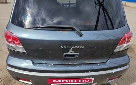 Mitsubishi Outlander III рестайлинг 3, 2002 год, 400 000 рублей, 6 фотография