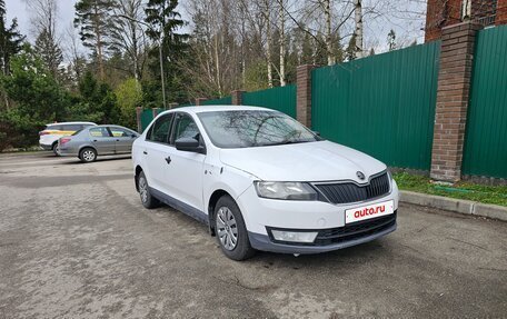 Skoda Rapid I, 2014 год, 490 000 рублей, 2 фотография