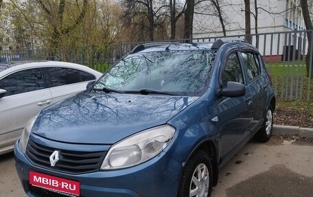 Renault Sandero I, 2012 год, 450 000 рублей, 1 фотография