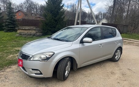KIA cee'd I рестайлинг, 2012 год, 630 000 рублей, 1 фотография