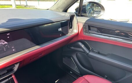 Porsche Cayenne III, 2026 год, 32 990 000 рублей, 24 фотография