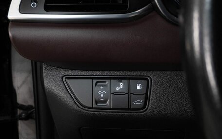 Genesis G70 I, 2018 год, 1 948 000 рублей, 19 фотография