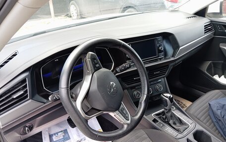 Volkswagen Jetta VII, 2023 год, 1 500 000 рублей, 6 фотография