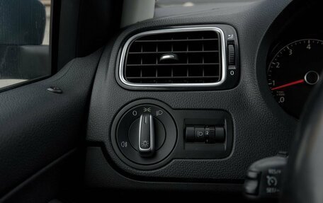 Volkswagen Polo VI (EU Market), 2019 год, 1 431 000 рублей, 13 фотография